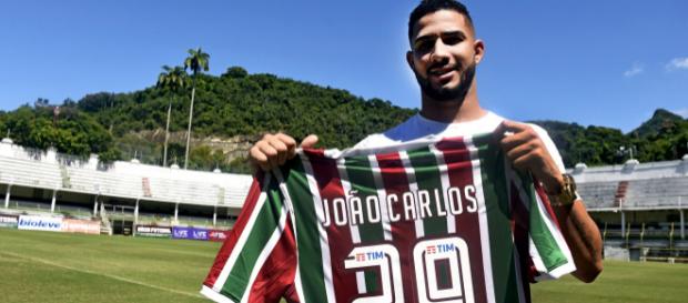 Inspiração em Cristiano Ronaldo e chute com as duas pernas Inspiração em Cristiano Ronaldo e chute com as duas pernas