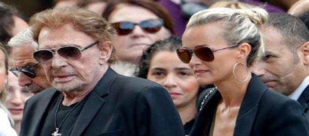 Laeticia Hallyday sort enfin du silence ! Laeticia Hallyday sort enfin du silence !