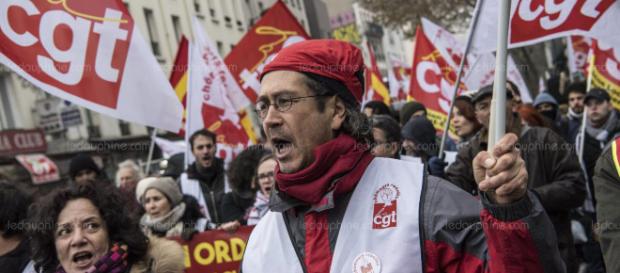 Naguère influente, la CGT a progressivement perdu du terrain. Aujourd'hui, elle est moins respectée par ses pairs et le gouvernement. Naguère influente, la CGT a progressivement perdu du terrain. Aujourd'hui, elle est moins respectée par ses pairs et le gouvernement.