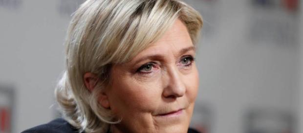 SNCF. Marine Le Pen veut la gratuité des trains plutôt que la ... - ouest-france.fr SNCF. Marine Le Pen veut la gratuité des trains plutôt que la ... - ouest-france.fr