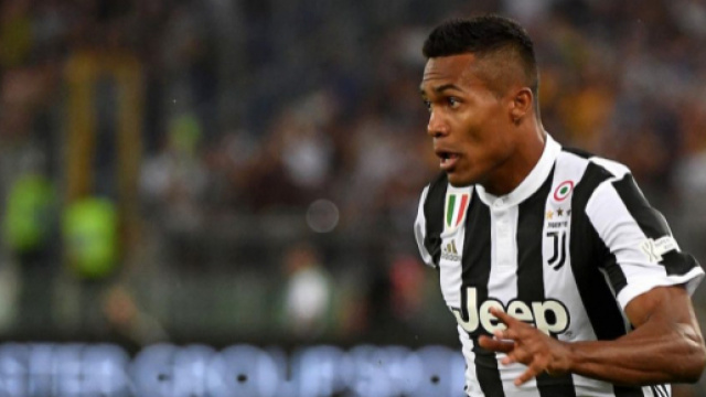 Chelsea still chasing £50M Juventus left-back Alex Sandro - talkchelsea.net
