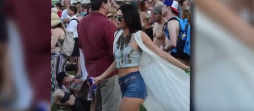 Kylie and Kendall Jenner showed new fashion at Coachella 2018. [image source: Hot News Celebrity - YouTube]