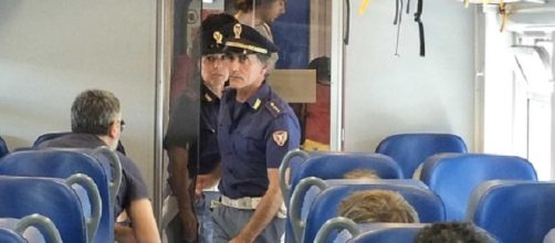 Polizia a bordo del treno arresta quattro uomini