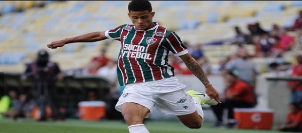 Depois de passagem por empréstimo com sucesso pelo Botafogo-SP, Mascarenhas retornou ao Fluminense (Foto: Lancepress) Depois de passagem por empréstimo com sucesso pelo Botafogo-SP, Mascarenhas retornou ao Fluminense (Foto: Lancepress)