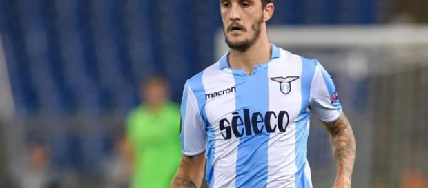 El FC Barcelona interesado en el centrocampista de la Lazio. El FC Barcelona interesado en el centrocampista de la Lazio.