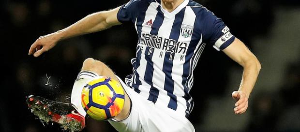 Evans con muchas habilidades en la Premier League. Evans con muchas habilidades en la Premier League.