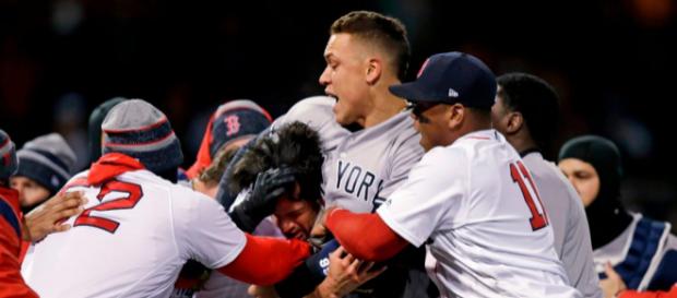 Los Yankees se impusieron a los Red Sox. Los Yankees se impusieron a los Red Sox.