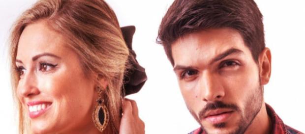 Lucas e Jéssica se aproximaram dentro da casa Lucas e Jéssica se aproximaram dentro da casa