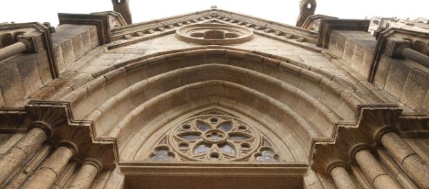 Manche Dinge sind ganz einfach: Die Kirchensteuer ist eine Sünde. Manche Dinge sind ganz einfach: Die Kirchensteuer ist eine Sünde.