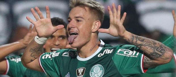 O atleta ainda é muito querido por boa parte da torcida O atleta ainda é muito querido por boa parte da torcida