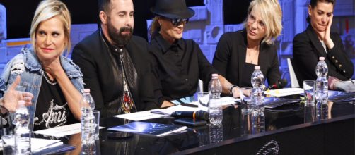 Amici 2018, Heather Parisi contro Simona Ventura