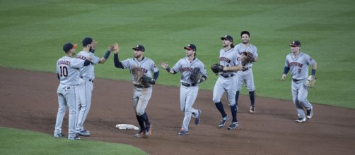 Houston Astros celebrate / Photo via Keith Allison, flickr