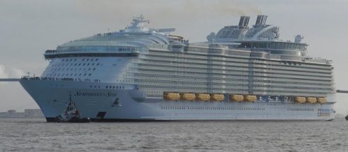 Symphony of the Seas leaving St Nazaire on March 24th, 2018. (Image credit: Darthvadrouw/Wikimedia Commons)
