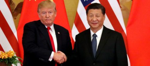 Trump y Xi Jinping, teniendo un encuentro oficial