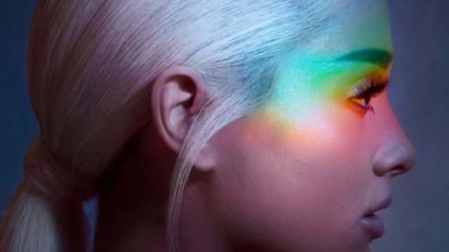 "No Tears Left To Cry", Ariana Grande's single, released on april 2018