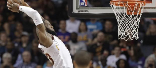 LeBron James se votaría a sí mismo como MVP. LeBron James se votaría a sí mismo como MVP.