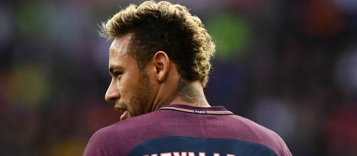 Mercato : Neymar s'éloigne du Real Madrid... et du PSG ?