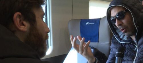 Gigi Buffon durante l'intervista in treno a Le Iene
