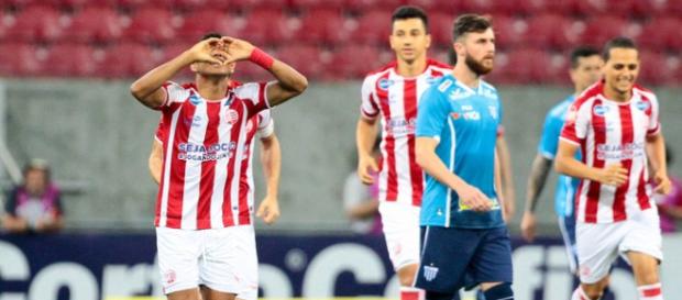 Corinthians continua monitorando o mercado Corinthians continua monitorando o mercado