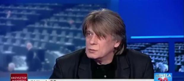 Krzysztof Karoń otwarcie o Unii Europejskiej (youtube.com). Krzysztof Karoń otwarcie o Unii Europejskiej (youtube.com).