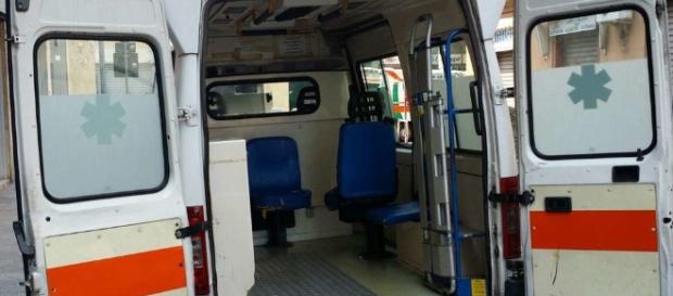 L'arrivo dell'ambulanza dopo due giorni di agonia non ha salvato Michela Ravazzolo, morta a 47 anni di infarto intestinale non diagnosticato. L'arrivo dell'ambulanza dopo due giorni di agonia non ha salvato Michela Ravazzolo, morta a 47 anni di infarto intestinale non diagnosticato.