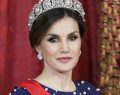 La reina Letizia desafía al mundo entero con su impresionante look