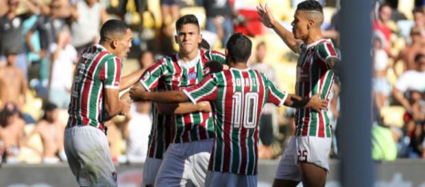 Após derrota para o Corinthians, Flu quer se reabilitar no Brasileiro no domingo, no Maracanã, contra o Cruzeiro (Foto: Futnet) Após derrota para o Corinthians, Flu quer se reabilitar no Brasileiro no domingo, no Maracanã, contra o Cruzeiro (Foto: Futnet)