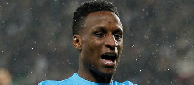Bouna Sarr, une inspiration venue du Real - Football - Sports.fr - sports.fr Bouna Sarr, une inspiration venue du Real - Football - Sports.fr - sports.fr