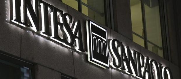 Intesa chiude con intrum 10,8 miliardi di portafoglio e 3,6 di prezzo Intesa chiude con intrum 10,8 miliardi di portafoglio e 3,6 di prezzo