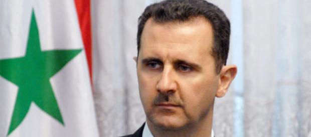 La France veut retirer la Légion d'honneur à Bachar al-Assad La France veut retirer la Légion d'honneur à Bachar al-Assad