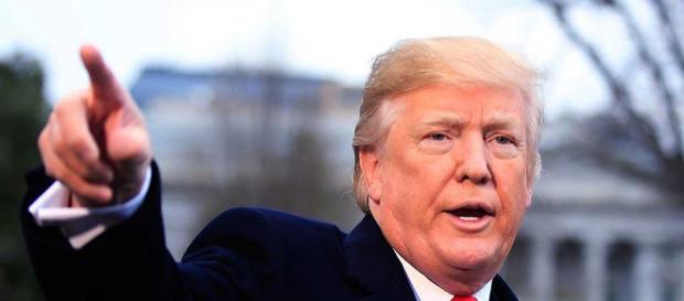 Trump ordenou ataque à Síria em resposta a uso de armas químicas Trump ordenou ataque à Síria em resposta a uso de armas químicas