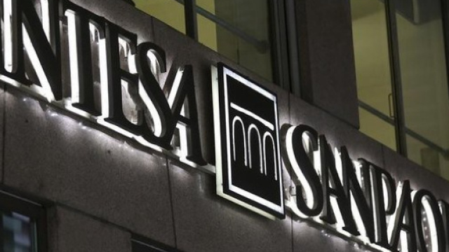 Intesa chiude con intrum 10,8 miliardi di portafoglio e 3,6 di prezzo