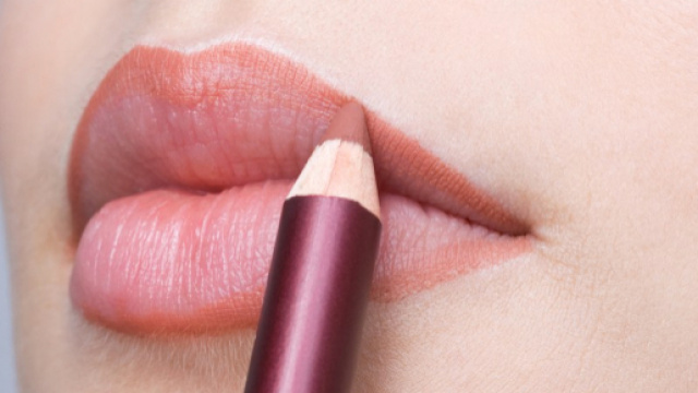 Very Important Products: le mie matite labbra preferite! - cliomakeup.com