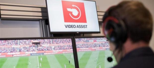 FIFA erlaubt Videoschiedsrichter bei WM - gn-online.de FIFA erlaubt Videoschiedsrichter bei WM - gn-online.de