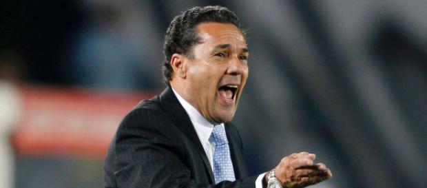 Luxemburgo fechou com os canais FOX Sports Luxemburgo fechou com os canais FOX Sports