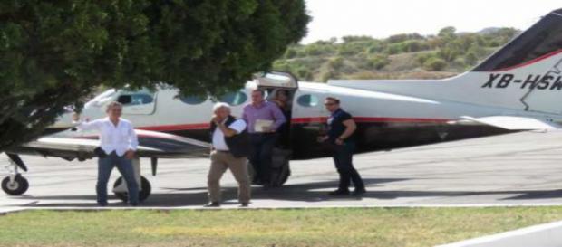Mucho escándalo por un triste avión Mucho escándalo por un triste avión