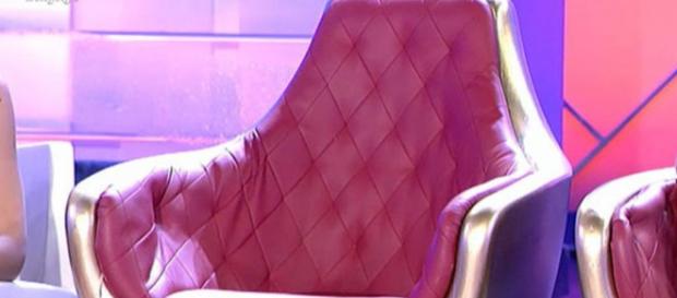 MYHYV le ofrece el trono a este protagonista de Supervivientes MYHYV le ofrece el trono a este protagonista de Supervivientes