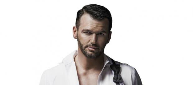 Tony Dovolani. Photo by Chris Devargas, Photo Courtesy of Chippendales, used with permission. Tony Dovolani. Photo by Chris Devargas, Photo Courtesy of Chippendales, used with permission.
