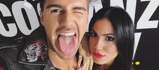 Uomini e Donne, Giulia De Lellis presa in giro da un ex ... - blastingnews.com Uomini e Donne, Giulia De Lellis presa in giro da un ex ... - blastingnews.com
