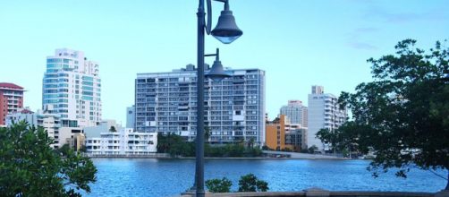 Condado Lagoon in San Juan, Puerto Rico (Image credit – Thief12, Wikimedia Commons)