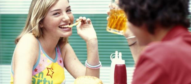 Consumo de comida chatarra en adolescentes - VIX - vix.com Consumo de comida chatarra en adolescentes - VIX - vix.com