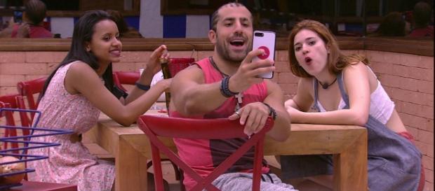 Kaysar, Ana Clara e Gleici no BBB18 Kaysar, Ana Clara e Gleici no BBB18