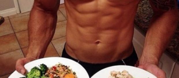 Los 12 alimentos que todos los hombres deben de comer Los 12 alimentos que todos los hombres deben de comer
