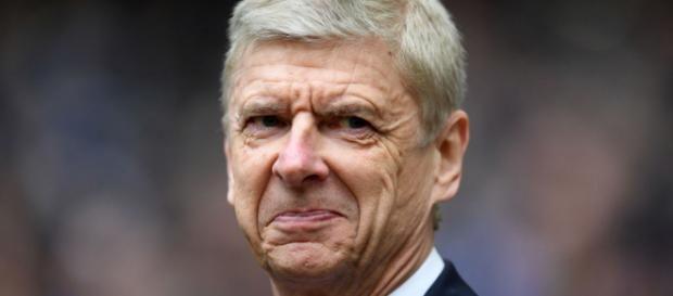 Wenger a toujours voulu promouvoir le jeu et la jeunesse. Ça ne lui pas toujours souri. (squawka.com) Wenger a toujours voulu promouvoir le jeu et la jeunesse. Ça ne lui pas toujours souri. (squawka.com)