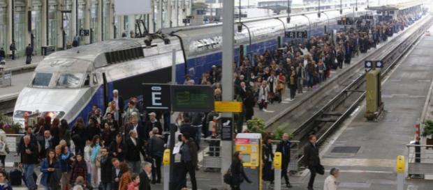 SNCF : La « grande grève » est lancée SNCF : La « grande grève » est lancée