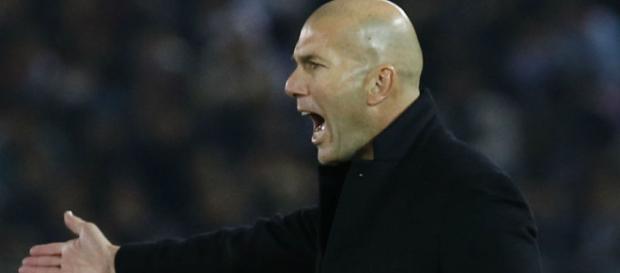 Zidane cherche un coupable pour un événement survenu dans le club... Zidane cherche un coupable pour un événement survenu dans le club...