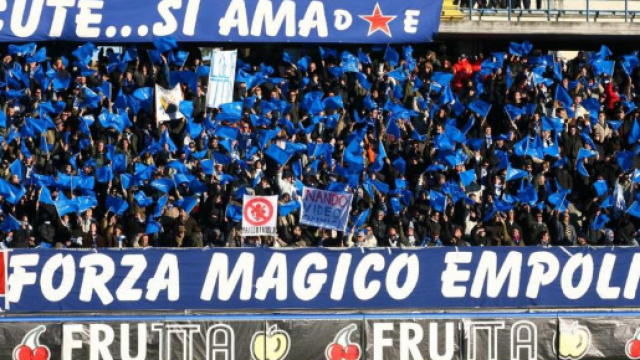 I tifosi dell'Empoli, quasi pronti a festeggiare la serie A