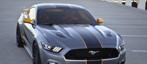 Ford Mustang raggiunge un eccellente traguardo: la sportiva più venduta del 2017