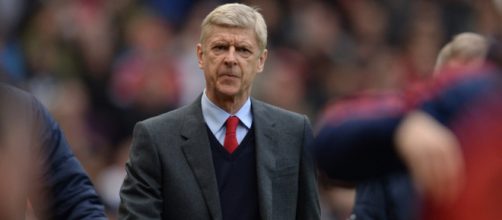 un employé démissionne à cause d'Arsène Wenger - bfmtv.com