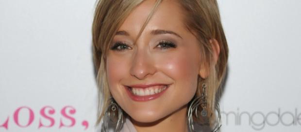 Allison Mack implicada en tráfico sexual Allison Mack implicada en tráfico sexual